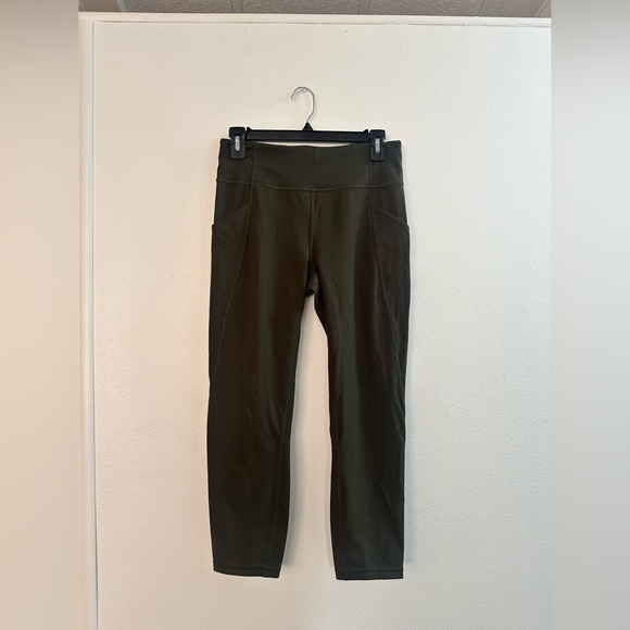 Lululemon cropped leggings - Picture 1 of 5